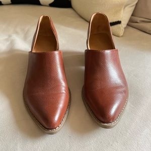 Universal Thread heeled mules
